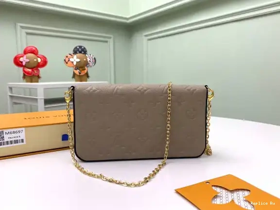 AAA Replica Ru VUITTON FÉLICIE POCHETTE LOUIS 0528